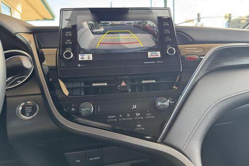 2024 Toyota Camry XLE