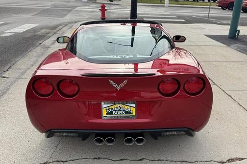 2005 Chevrolet Corvette 