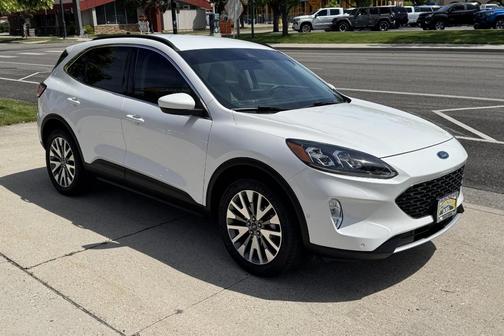 2021 Ford Escape Titanium