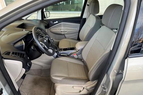 2015 Ford C-Max Hybrid SE