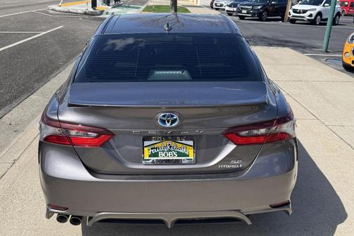 2021 Toyota Camry Hybrid SE