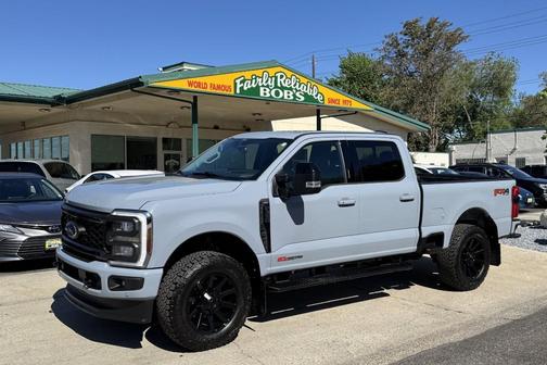 Glacier Gray Metallic 2024 Ford F-350 Lariat Super Duty