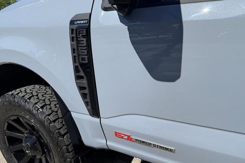 Glacier Gray Metallic 2024 Ford F-350 Lariat Super Duty