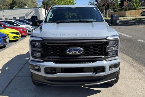 Glacier Gray Metallic 2024 Ford F-350 Lariat Super Duty