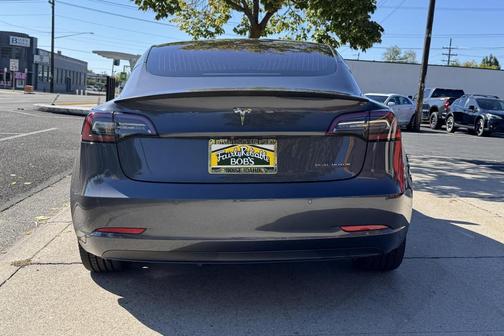 2018 Tesla Model 3 Performance