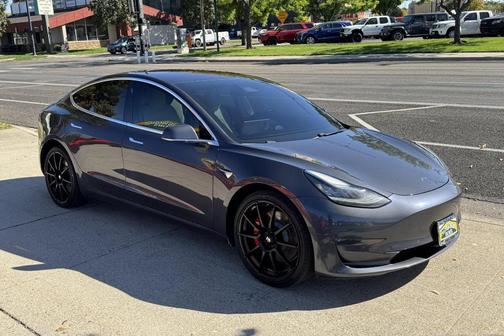 2018 Tesla Model 3 Performance