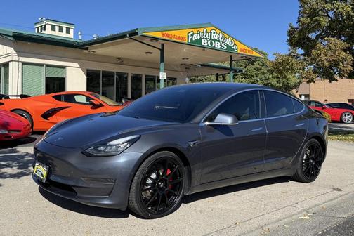 2018 Tesla Model 3 Performance