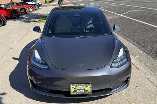 2018 Tesla Model 3 Performance