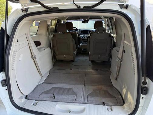 2019 Chrysler Pacifica Touring Plus