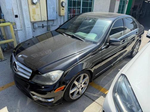 2013 Mercedes-Benz C-Class C 300 4MATIC Luxury