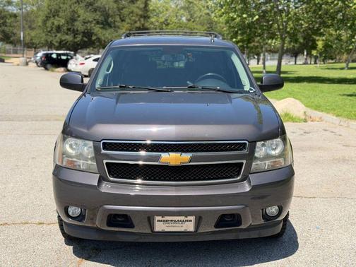 Gray 2011 Chevrolet Tahoe LT