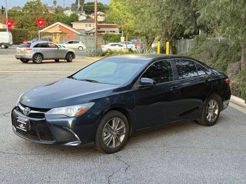 2015 Toyota Camry SE