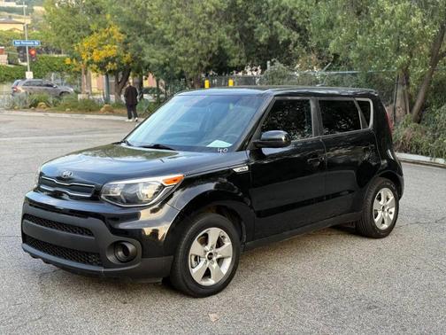 2017 Kia Soul Base