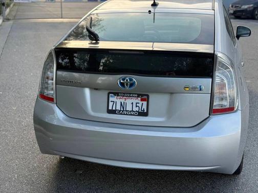 2015 Toyota Prius Plug-in Base