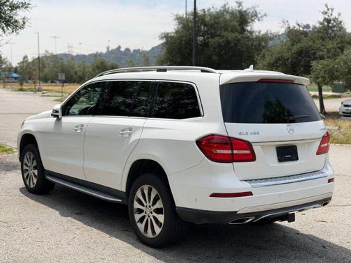 White 2017 Mercedes-Benz GLS 450 4MATIC
