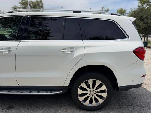 White 2017 Mercedes-Benz GLS 450 4MATIC
