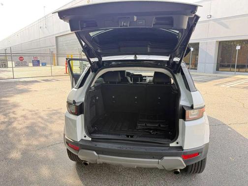 2019 Land Rover Range Rover Evoque SE