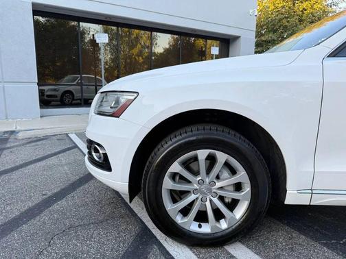 2015 Audi Q5 2.0T Premium Plus