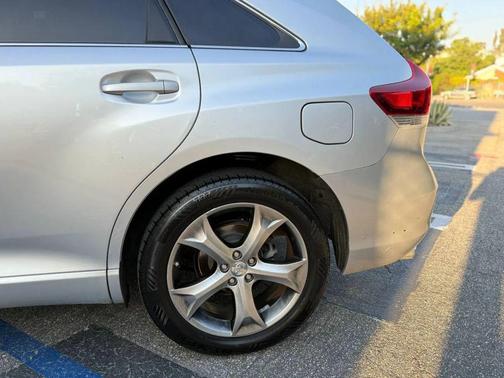 2013 Toyota Venza LE
