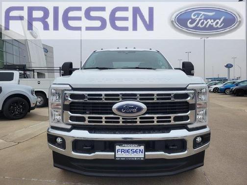 2026 Ford F-350 XLT