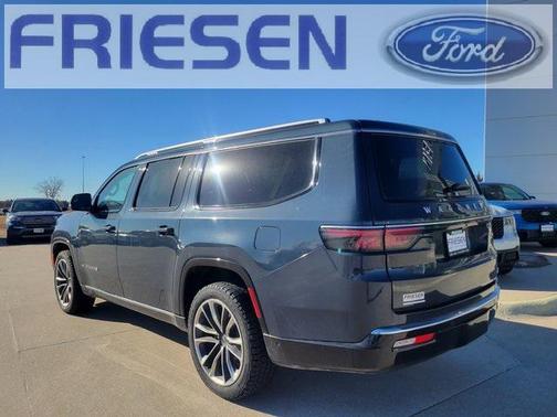 2023 Jeep Wagoneer L Series III 4x4