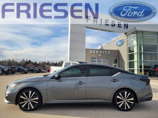 2019 Nissan Altima 2.5 SR