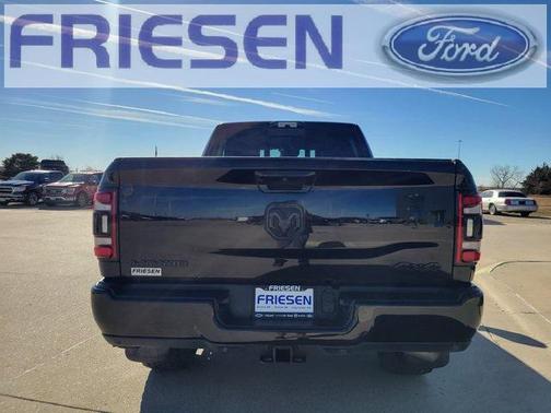 2021 RAM 3500 Laramie Crew Cab 4x4 6'4' Box