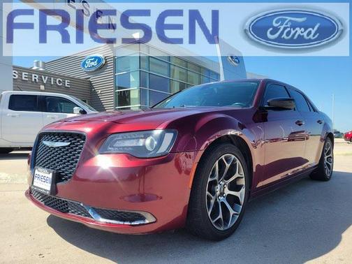 2018 Chrysler 300 Touring