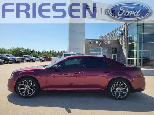 2018 Chrysler 300 Touring