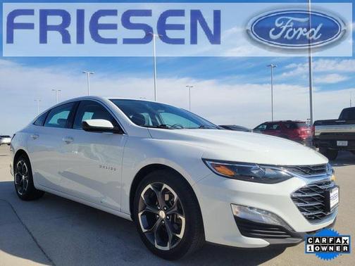 2022 Chevrolet Malibu FWD LT