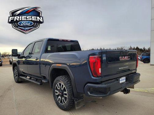 2021 GMC Sierra 2500 AT4