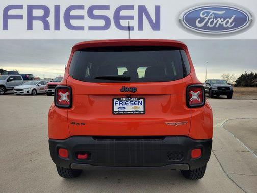 2016 Jeep Renegade Trailhawk