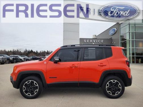 2016 Jeep Renegade Trailhawk