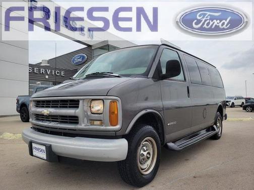 1999 Chevrolet Express 2500 Base