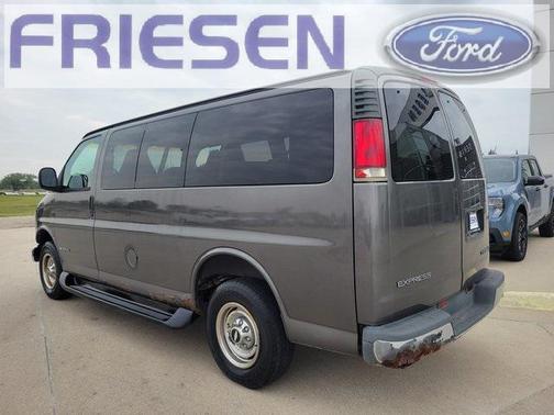 1999 Chevrolet Express 2500 Base