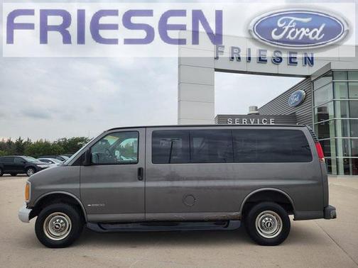 1999 Chevrolet Express 2500 Base