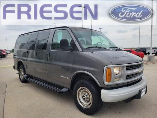 1999 Chevrolet Express 2500 Base