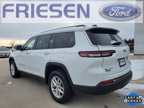 2022 Jeep Grand Cherokee L Laredo