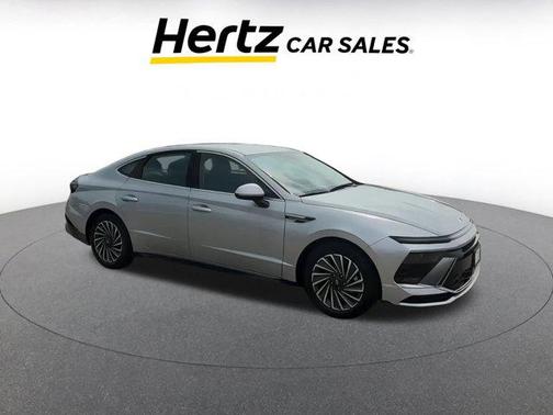 2024 Hyundai SONATA Hybrid SE