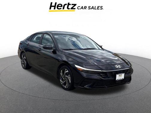 2025 Hyundai ELANTRA SEL