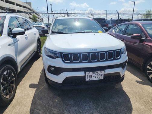 2023 Jeep Compass Latitude