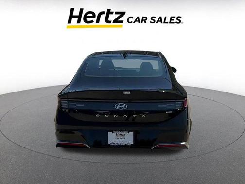 2024 Hyundai SONATA Hybrid SE