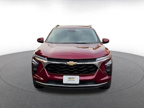 Crimson Metallic 2025 Chevrolet Trax LT