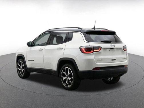 Bright White Clearcoat 2025 Jeep Compass Limited