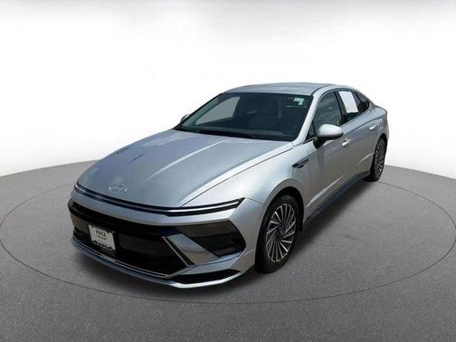 2024 Hyundai SONATA Hybrid SE