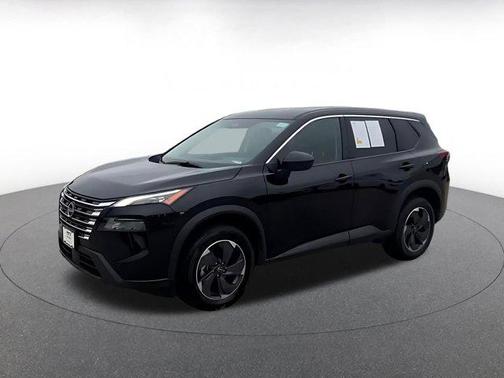 Super Black 2025 Nissan Rogue SV