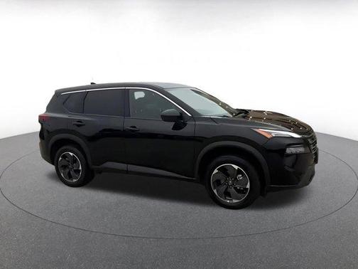 Super Black 2025 Nissan Rogue SV