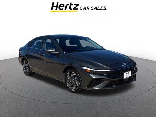 2025 Hyundai ELANTRA SEL