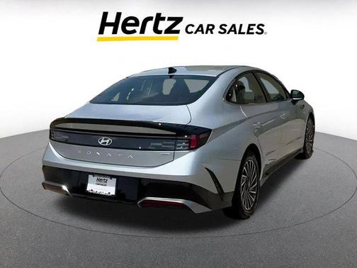 2024 Hyundai SONATA Hybrid SE