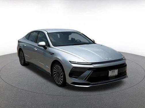 2024 Hyundai SONATA Hybrid SE